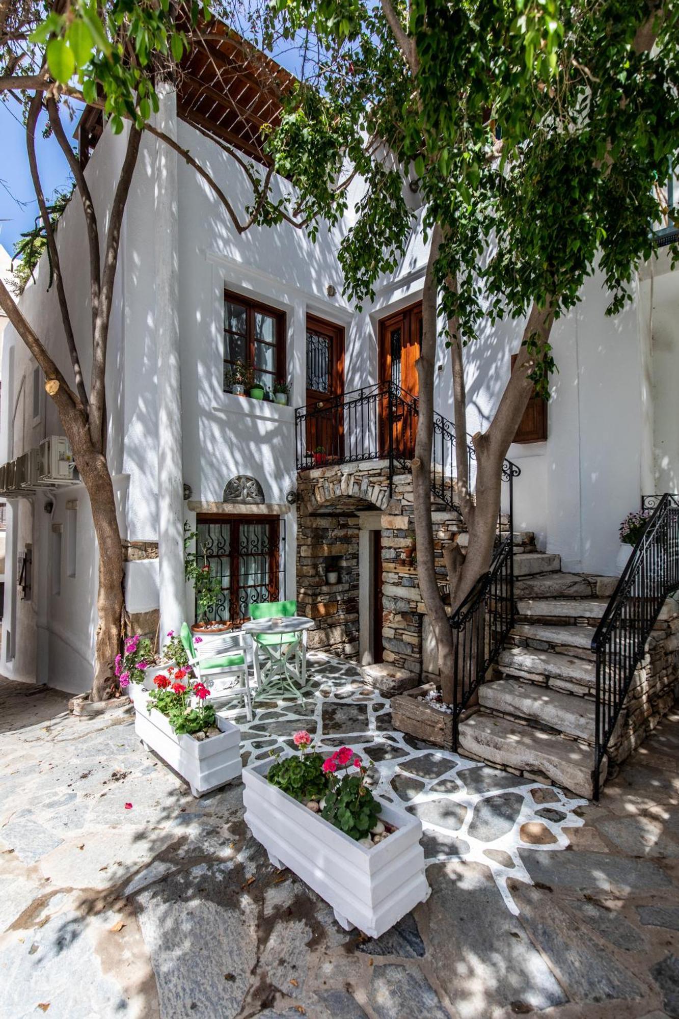 Arco Naxos Luxury Apartments Naxos City Exteriör bild